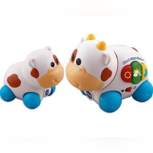 🚨2/$10🚨COPY - VTech Kissing Mommy and baby cows 🐮